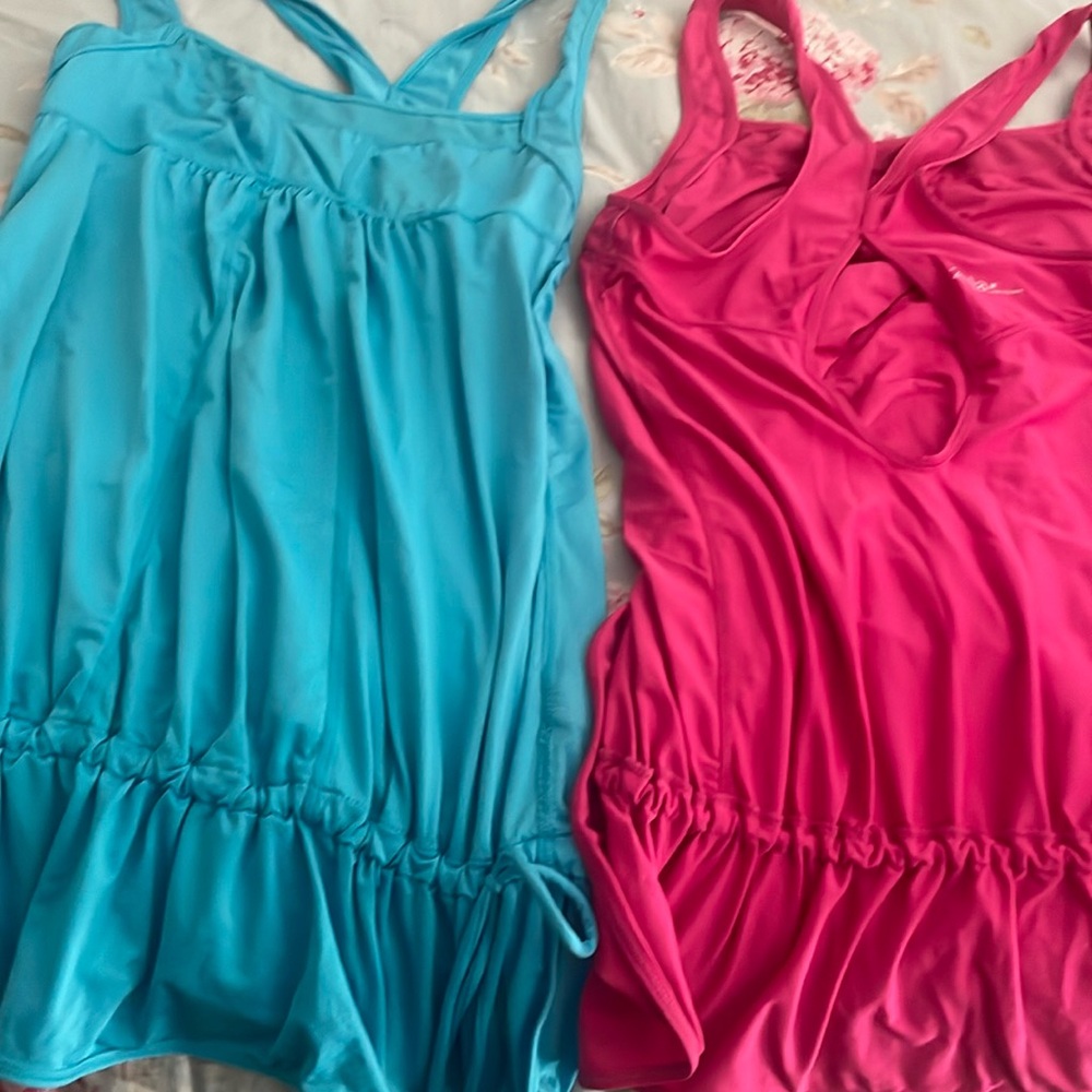Zella tanks